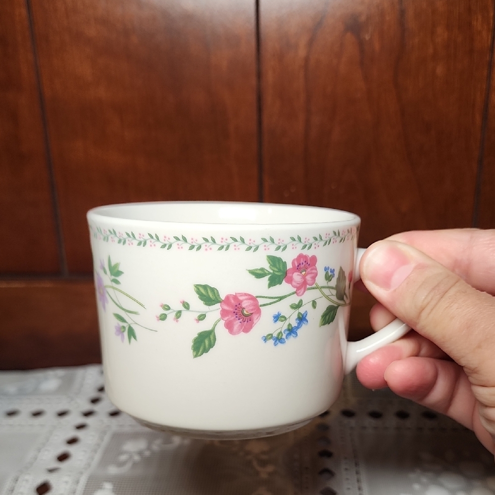 Farberware Floral Mug with Pink and Green Accents